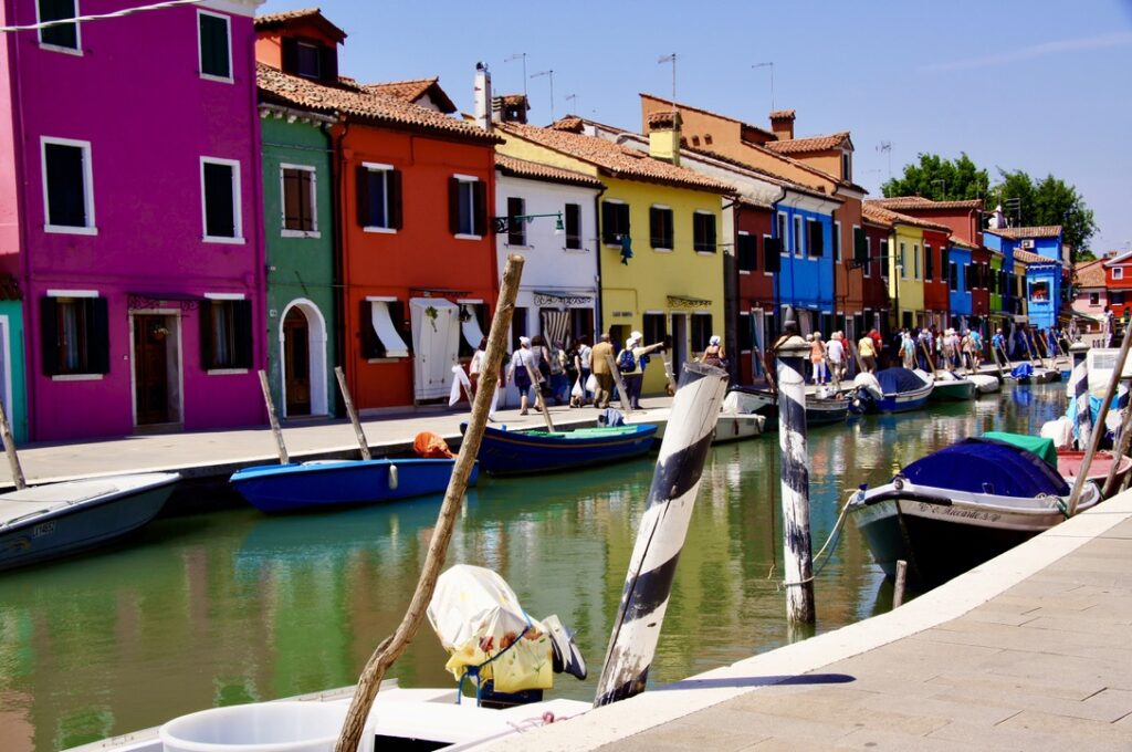 Burano's colored houses