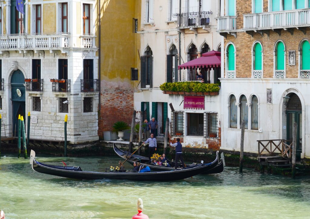 Dock of Al Ponte Antico