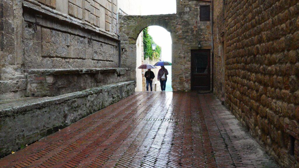 Pienza. The entry to the walled viewing point