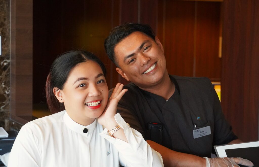 Celebrity Reflection Workers