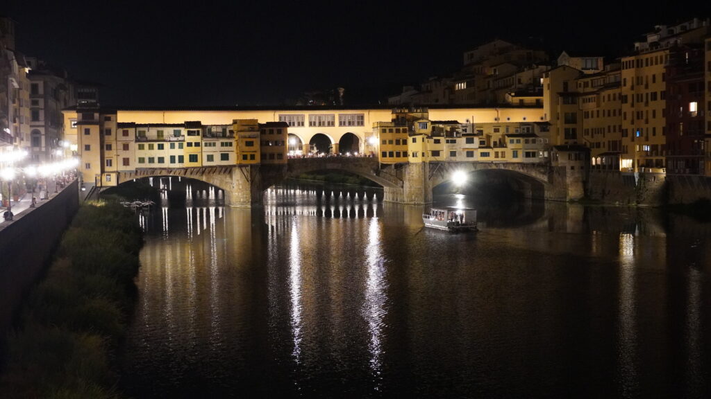 Ponte Vecchio at night